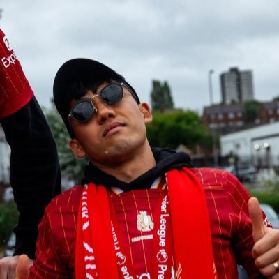 リヴァプールFCが大好きです。KOPはじめプレミアラバーの皆さんと繋がりたいです。サラーと同じ左利き。@LFC / ポルノかため、にしなこいめ、佐藤千亜妃おおめ、YOASOBIトッピング
