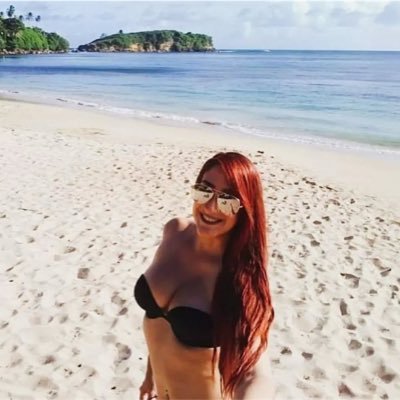 Veron1caMonroe's profile picture. ✨ Daughter of God 👑 Love Jesus ✝️ Made in PR ❤ Singer, Model, Actress 🧜🌊🌴 Faith. Hope. Love 💋 Never lose faith in your dreams 💫