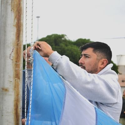 Papá, Peronista, de Boca.
#Quequenprimero