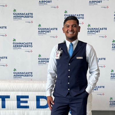 Customer Service & Station Operations Representative - United Airlines - LIR. All thoughts and opinions are my own.