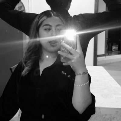 carolflores1102's profile picture. autofuna 🤘🏻