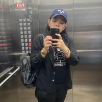 Carli Díaz (@carlibomb) 's Twitter Profile