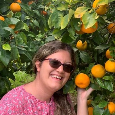 Tanıştığıma memnun oldum, adım Jessica Mohammed, İsveçliyim ama Londra'da yaşıyorum, sizin sadık arkadaşınız olmayı umuyorum, acımı .+63 964 723 7149