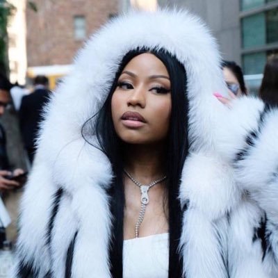 Girl doing thingsš¦šŖš¹šæ Your favourite wig vendor..