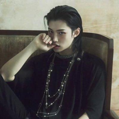 i’m the one in your nightmares, i’m the one that you fear. 🔞 au writer | 🥟🐥+🐰🐿 fan account