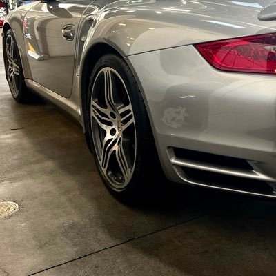 myelomacurious's profile picture. 