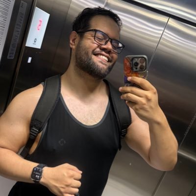 ‘93🇲🇽🏳️‍🌈 || I cook, I lift, I game.