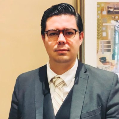 Abogado Penalista, Criminalista, Criminologo, Maestro en Derecho, Escritor,
Dogmatica Penal, Derechos Humanos, Razonamiento Probatorio, Argumentación