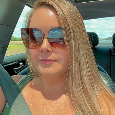 allysnw0ndrl4nd's profile picture. 🌵♒️🪴🏁🛣☯️🛹🧋🌱🌌🪐⚛️🌬️