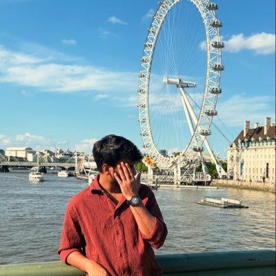 snehithpotu's profile picture. 🇸 🇳 🇪 🇭 🇮 🇹 🇭 
Turned 21 this year👊
Saggitarian 🎯
photoholic 📷
reborn 27th April every year 🎂 
music lover 🎧🎸
Passionate sportsman ⚽