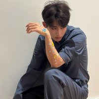 luli (@yunqiwrld) 's Twitter Profile