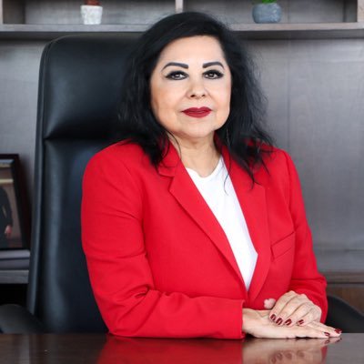Magistrada del Tribunal de Justicia Administrativa de Puebla. ⚖️ Abogada feminista abolicionista.