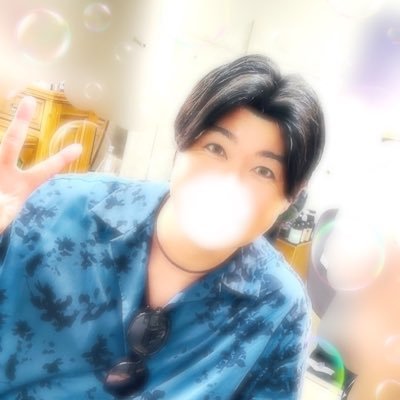 凍結の為、作り直しです🙇♂️ 1年目 / 20代 / 180cm,65kg / 東京・立川・横浜・千葉・甲府 / トレーナー🏋️ / 美容🫐 / 脱毛中 / 筋トレ / ENFP 📝/ パウダー・イチャ甘/ フォロバ / 質問以外のDMも大歓迎♪ 🔸暑気払いイベント参加中🔸👇