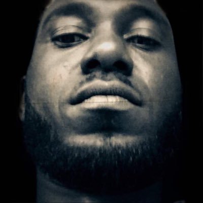 eyene_brice's profile picture. 🌊…Quand il n’y a pas de vent, Rame… 🛶