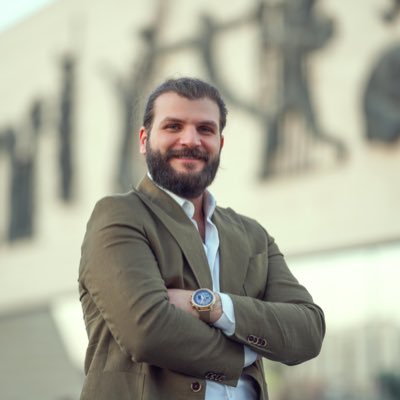 علاقات العامة .. سياسي ..وكالة سياحية. PR .. Civil Activist / Breath. (رئيس الهيئة العامة المركزية في حزب امارجي الليبرالي )