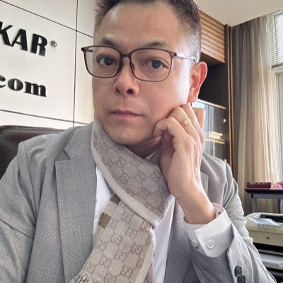 SaraM16405's profile picture. Love  traveling