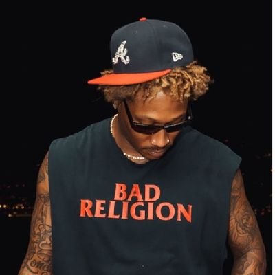 Brianbegeeked01's profile picture. Just another rolling stone🗿💨🏕️