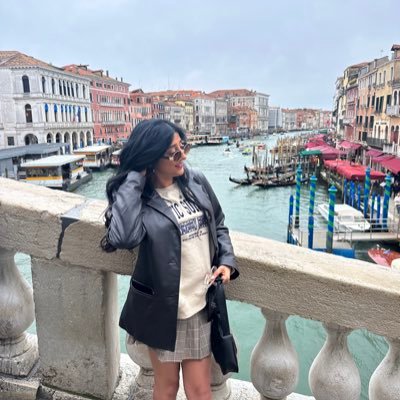 teesha_h1's profile picture. All things political!