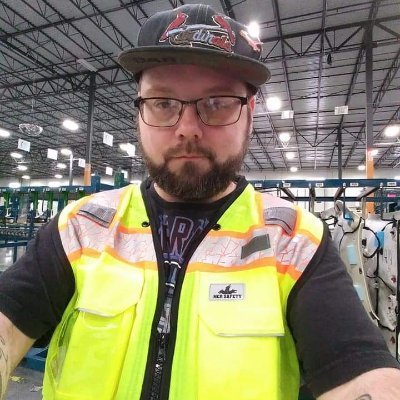 fourththree838's profile picture. fart smella