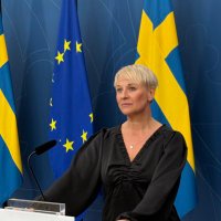 Anna Tenje (@anna_tenje) 's Twitter Profile Photo Anna Tenje (@anna_tenje) 's Twitter Profile Photo