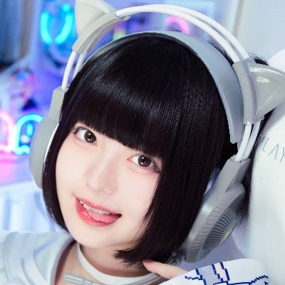 NANIMONO @NANIMONO_idol 新メンバー/白色/あずあず/ポケモン/VTuber/宝鐘の一味🏴☠️/サメ🦈