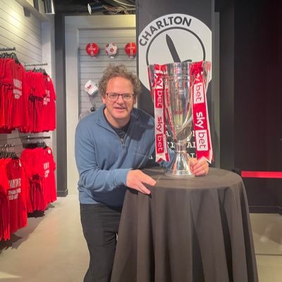 Television producer. #cafc Author of “Golazzo- The Football Italia Years” https://t.co/A1CeOn958m