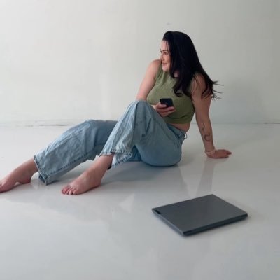 bysocialbelle's profile picture. Trusted by 70+ brands 👩🏻‍🎓 Bachelor’s in Marketing Australian UGC Expert & Creative Strategist 💌creative@bysocialbelle.com