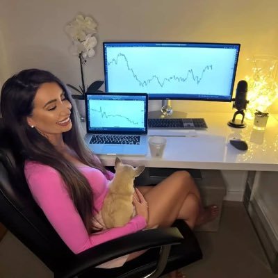 Model | Personal Trainer | Investor | Tradehouse📉 TE✈️XAS📍Lets Invest 💰| Dm Me And Earn $30,000 weekly “💎”