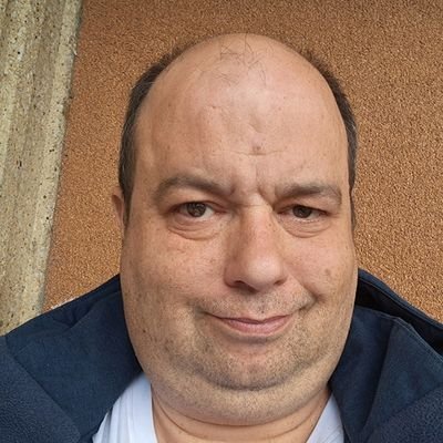 ManuelDahmen2's profile picture. 🇧🇪Free softwares developer (graduate)
L'amour est invisible 🇺🇦🇮🇱.
la haine c'est vraiment le gros truc que tu as dans le dos.
pas de DM 🚫 pas de porno 🚫