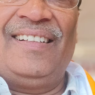 भारतीय और भारत के नजरिया के साथ भारत के संस्कारों के साथ भारत की राजनीति में अरविंद केजरीवाल जी को पसंद करता हूं