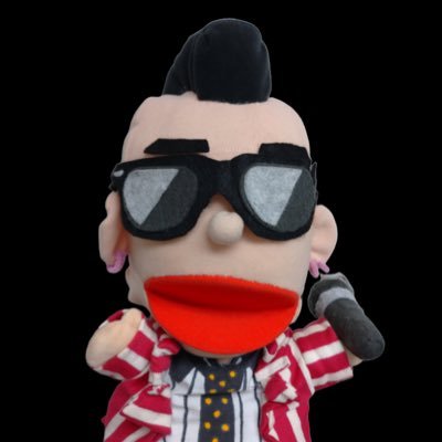 音楽ユニット「Rock'n'Roll Party People(@R2P2_official)」スタッフ😎 レッツキーポンローリンでござるよ〜🌏