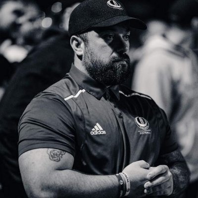 Entraîneur des porteurs de ballon et responsable du recrutement aux Carabins de l’Université de Montréal Ⓜ️🏈