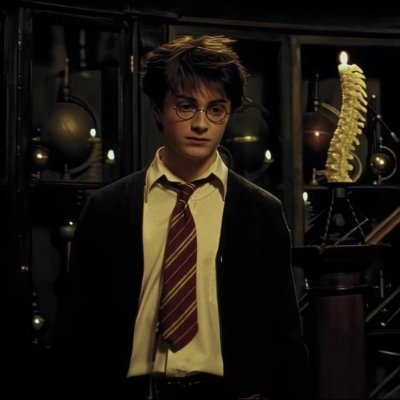 Abhay6_432's profile picture. Believe in Altruism!