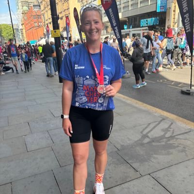 Head Coach at @SheffRUFCWomen 💙| @girlsdpp_yrfu Programme Lead 💜| ATM @EnglandRugby 🌹 | Doggo Mam🐶| Occasionally enthusiastic about 🏃🏼♀️