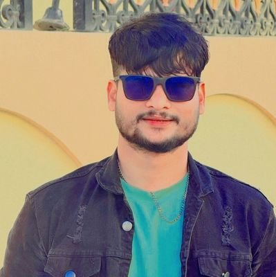 đ§đŠđŽđŗđŗđĩđąđ°đ´đ˛đĒđŦđ¯đ´ Travelling
We Are The Graphic Designers That You Are Looking For đđˇ