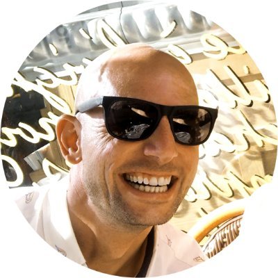 Software engineer, design systems. Enjoys running, basketball, BMX, art/architecture/design and Sunday brunch. hey@brendanrice.com
