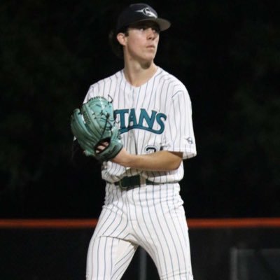 C/O 27 | Rhp | Olympia High School 6ā0| 160lbs @powerbsb