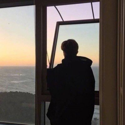 hikmahamalia9's profile picture. 