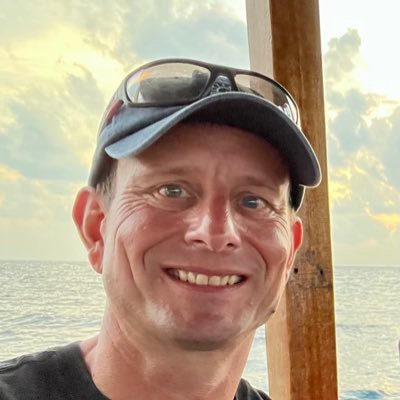 Teaching nerd developing edtech products (ex DoodleMaths, now Pageticker; Bath Rugby fan; beer/curry gourmet; occasional cyclist/runner/snowboarder/tweeter.