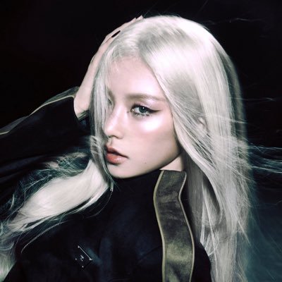 markzdroid's profile picture. ITZY | Yeji | 20 | 🏳️‍🌈