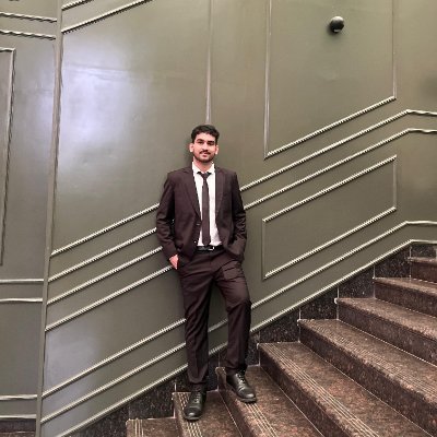 aluksarmah's profile picture. 🇮🇳