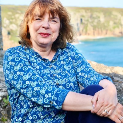 Sunday Times bestseller, writes uplifting love stories. One Cornish Summer With You out Jun 5. https://t.co/TIF6TDBOrT…