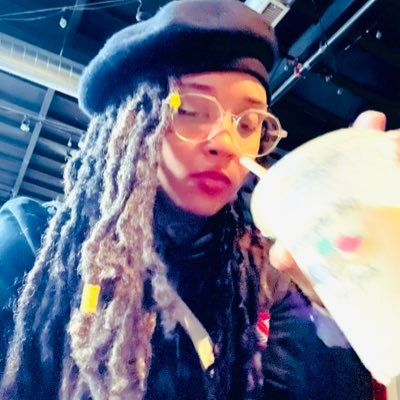 That vegan, yogi, soft masc shorty with a baby face 🌱 🧘🏽♀️
