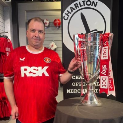 wrighttom23's profile picture. CHARLTON TILL I DIE
