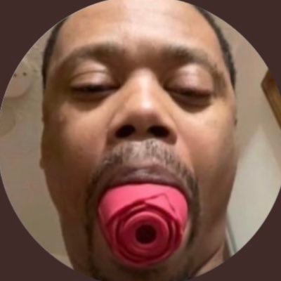 18+😁Only Freaks Allowed😜Like & RT Our posts please 😘We Do Not Own Most videos Posted On This Page🚨‼️MALE ADMIN😈 DMs Open for meet ups & promo