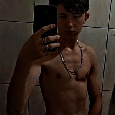 nicolasDog9956's profile picture. 