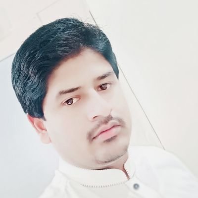 gr_lrk's profile picture. 