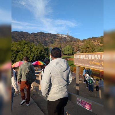 Mr_J_ARUBA's profile picture. 📲 Former Competitive COD+M Player 🃏IGN= Mr.J-Aruba 🃏 🔥Eminem Stan 🎤  Island Life 🏝