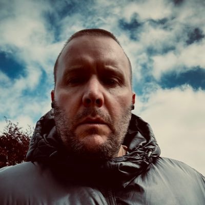 LaRkAnGeL75's profile picture. Sport @manutd .music. movies (Especially Horror) & food. Keep it simple. I thank you. #MUFC ♥️💪 #GlazersOUT