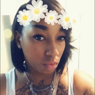 from florida to UK💎beyonce #1 fan / one piece lover / animal person /